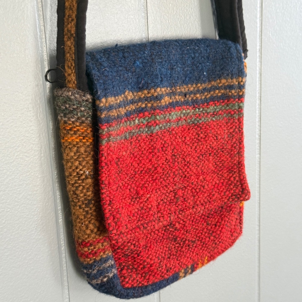 Vintage 100% Wool Woven Crossbody Bag Multicolor Stripe Made Guatemala Festival